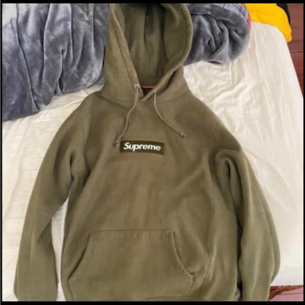 Supreme hoodie BOGO rare olive green